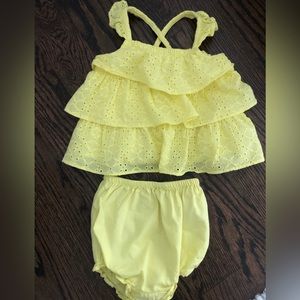 Janie & Jack ruffle, yellow eyelet 2-piece set 6-12 months
